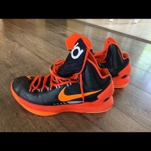 Nike Kevin Durant Orange and black sneakers